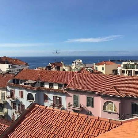 Five Design Rooftop By Storytellers Funchal (Madeira)