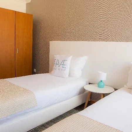 Five Design Rooftop By Storytellers Apartment *