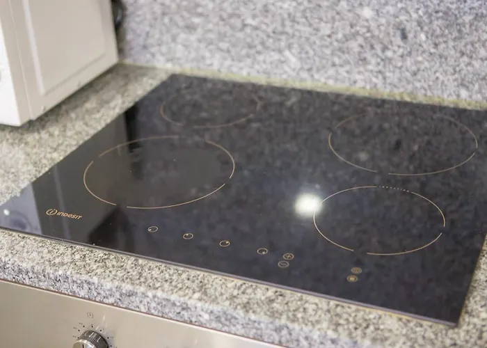 Five Design Rooftop By Storytellers