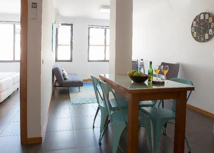 Apartman Five Design Rooftop By Storytellers