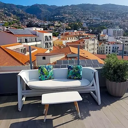 Διαμέρισμα Five Design Rooftop By Storytellers