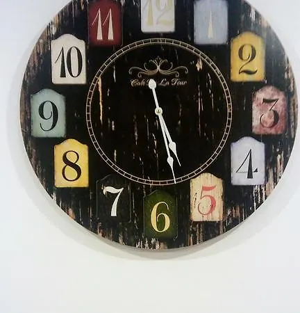 ファイブ デザイン ルーフトップ バイ ストーリーテラーズ アパート