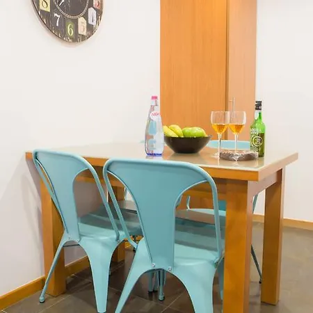 Five Design Rooftop By Storytellers