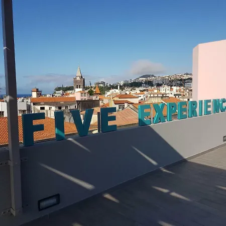 Five Design Rooftop By Storytellers *