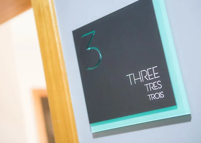 Five Design Rooftop By Storytellers *