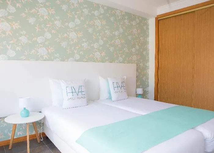 Five Design Rooftop By Storytellers *